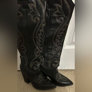 Steve Madden Lasso Boots